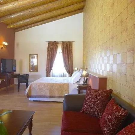 Casa Moazzo And Rethymno (Crete)