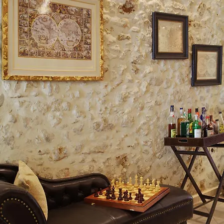 Otel Casa Moazzo And Resmo