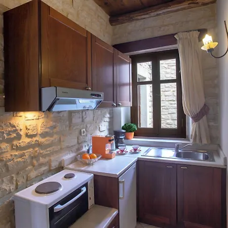 Casa Moazzo And