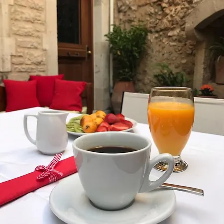 Casa Moazzo And