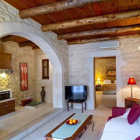 Casa Moazzo Suites&apartments