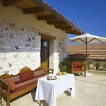 Casa Moazzo Suites&apartments 3*