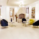 Casa Moazzo Suites&apartments