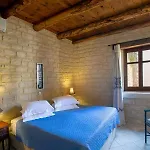 Casa Moazzo Suites&apartments Hotel