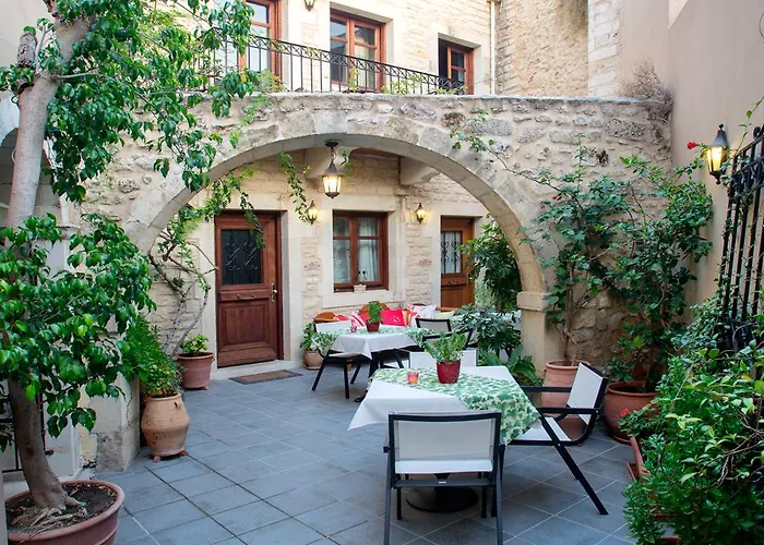 Casa Moazzo Suites&apartments Rethymno